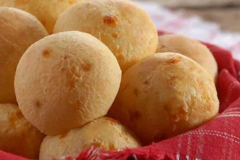 Linha direto ao forno — pão de queijo, folhados e empanadas